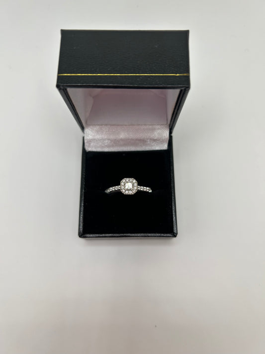 14k White Gold 1 CTW Engagement Ring