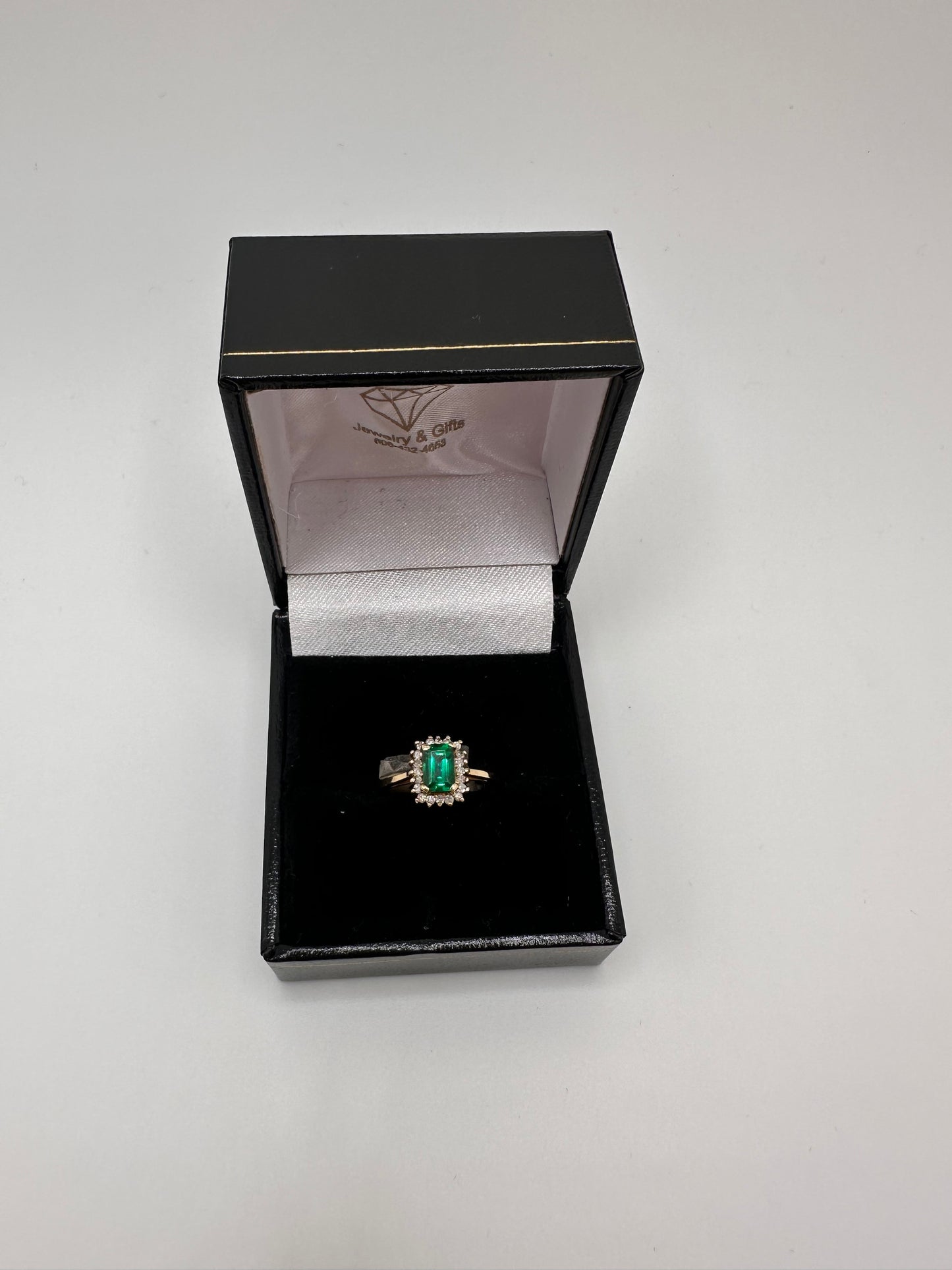 14k Yellow Gold Emerald